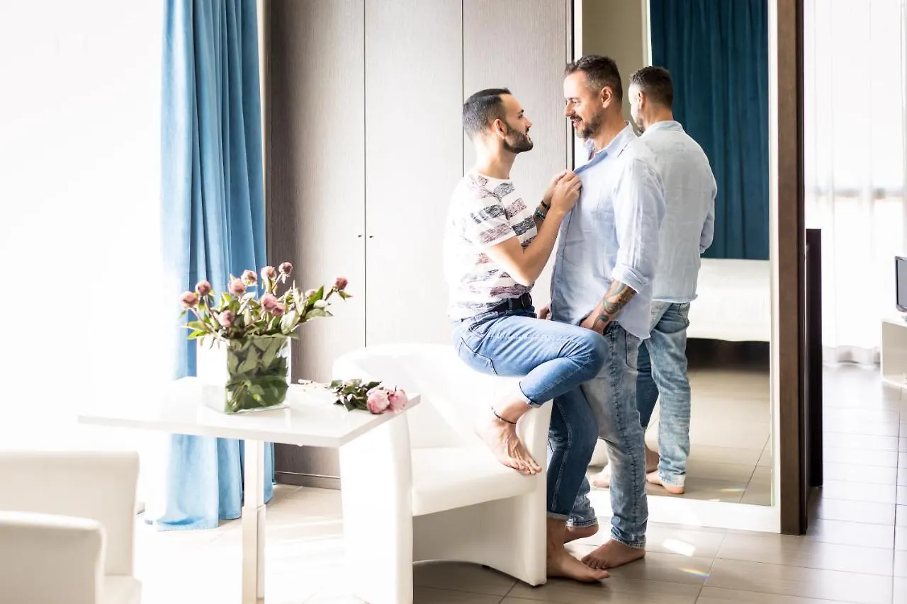 The One Hotel - Designed For Adults - Pet Lovers Riccione