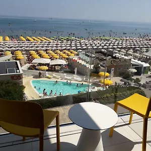 Aparthotel App Sea View, Riccione